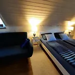 Anna Vendeghaz Homestay