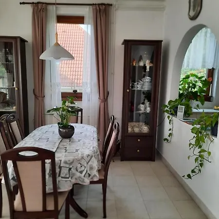 Alloggio in famiglia Anna Vendeghaz Tihany