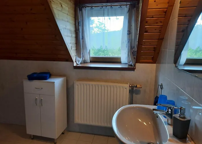 Anna Vendeghaz Kwatera prywatna