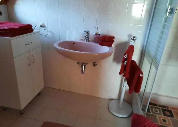 Anna Vendeghaz Tihany