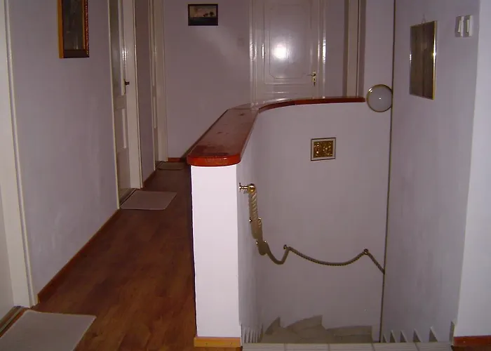 Anna Vendeghaz Kwatera prywatna